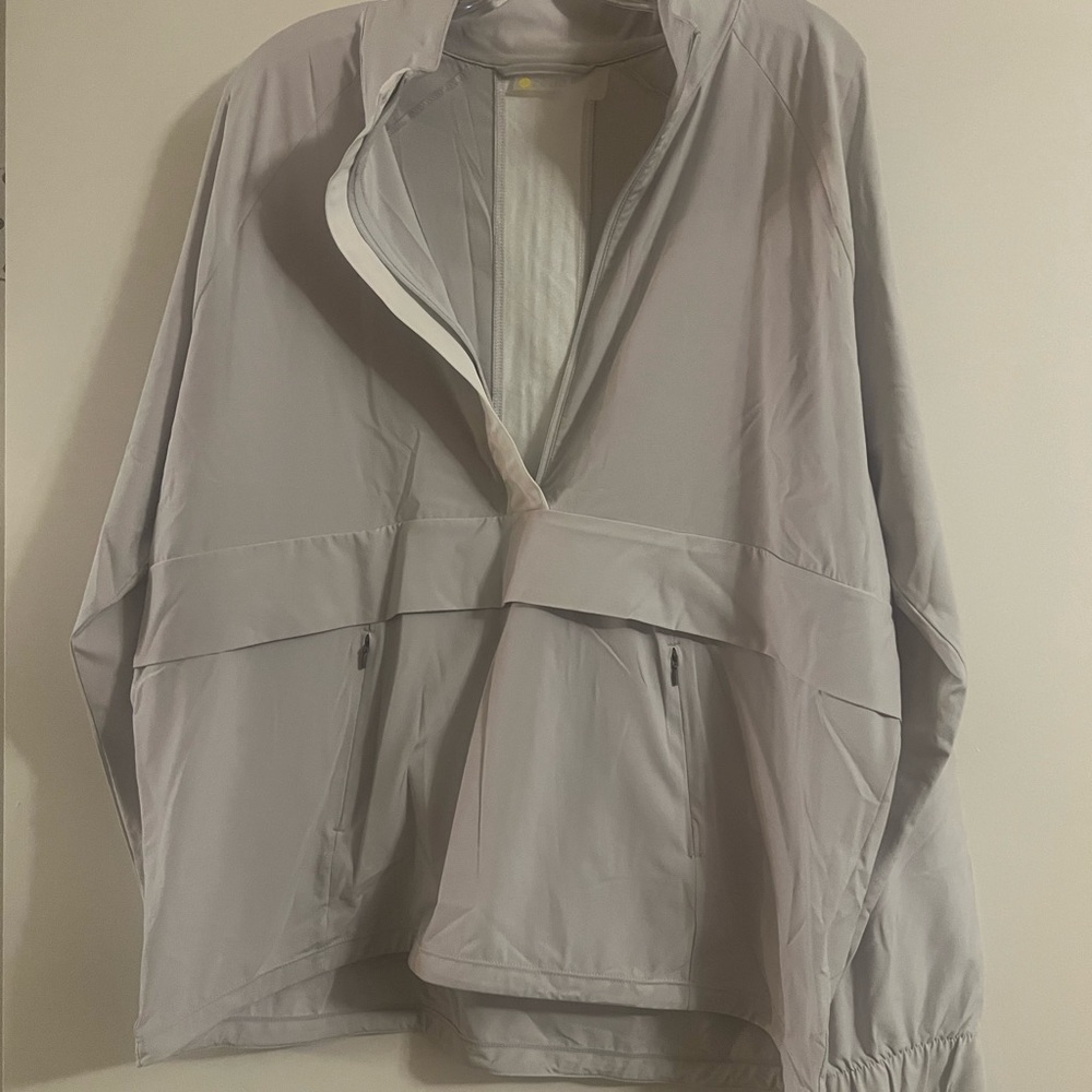 Women's Light Gray Jacket